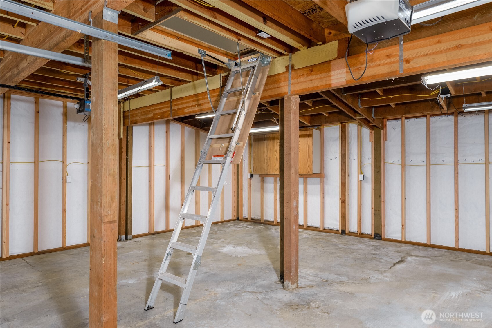 903 S Valley Street , Port Angeles, WA 98362