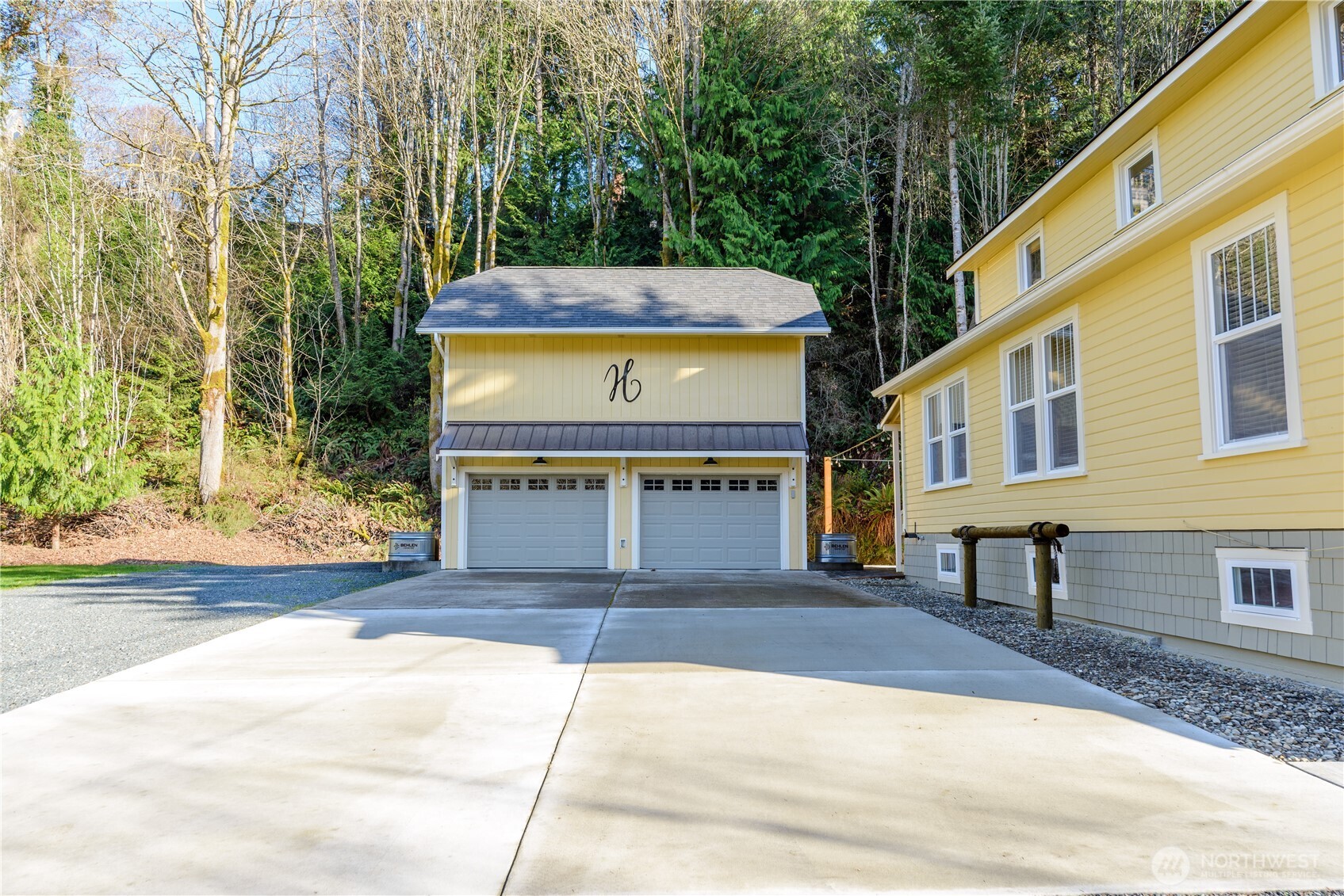 903 S Valley Street , Port Angeles, WA 98362