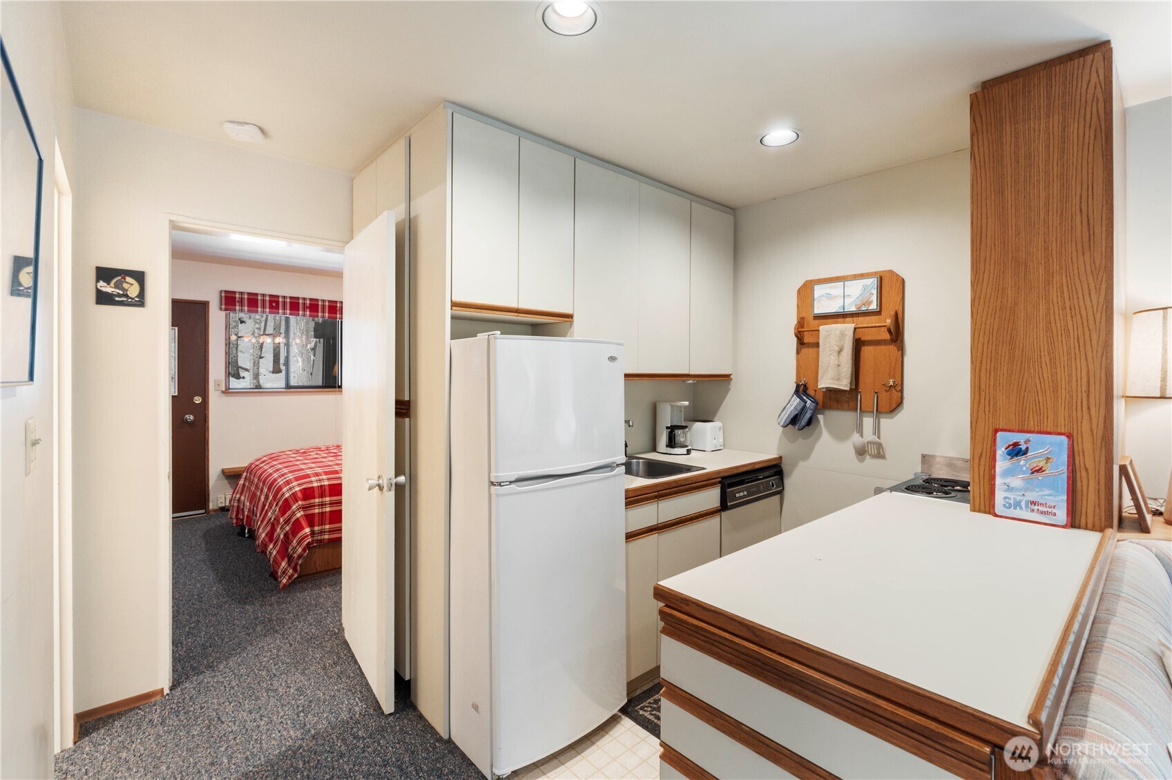 33613 E Crystal Mountain Boulevard #524, Enumclaw, WA 98022