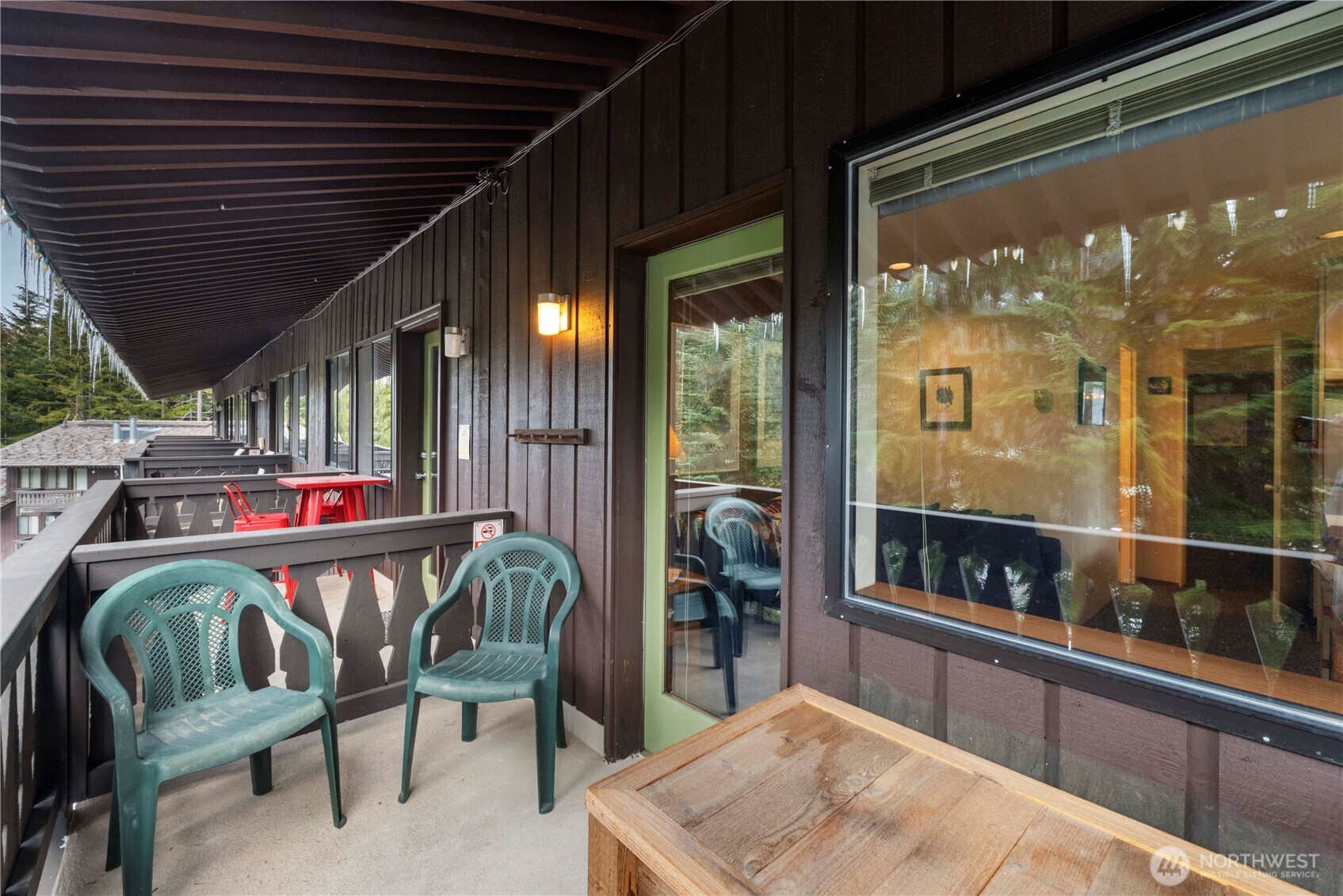 33613 E Crystal Mountain Boulevard #524, Enumclaw, WA 98022