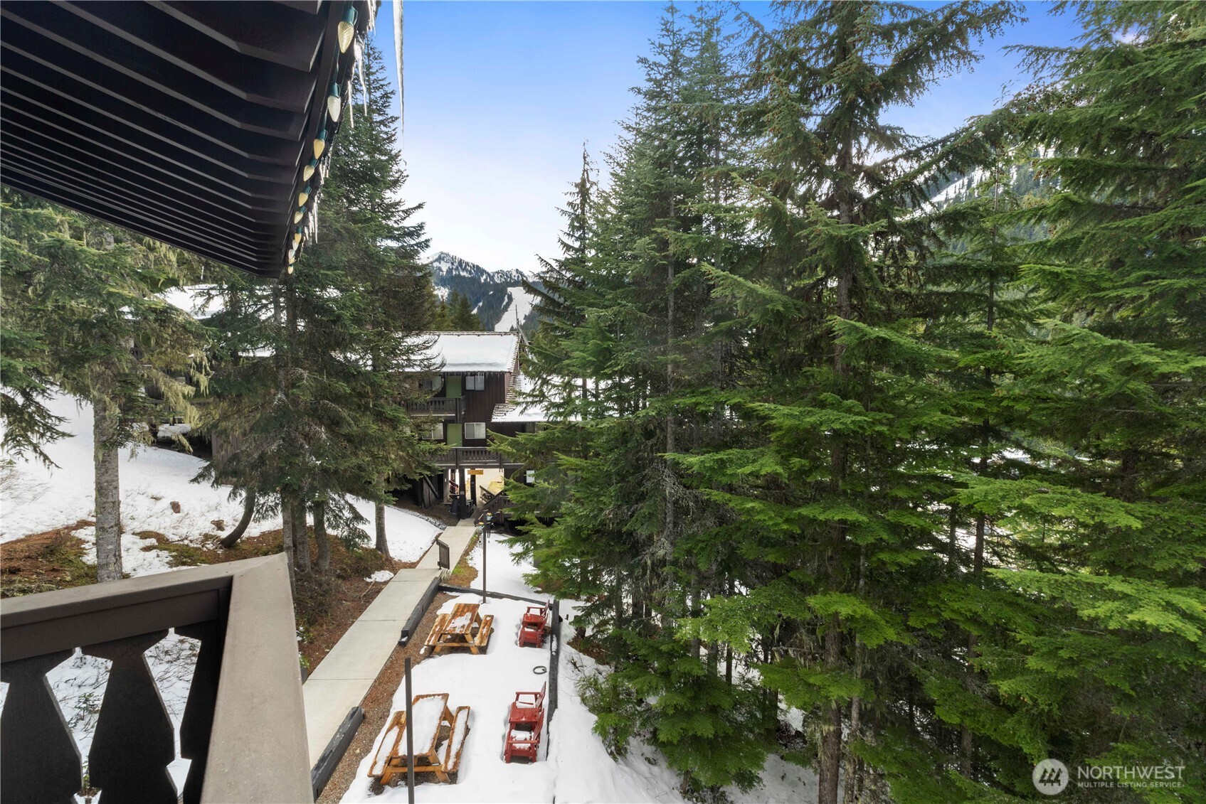 33613 E Crystal Mountain Boulevard #524, Enumclaw, WA 98022