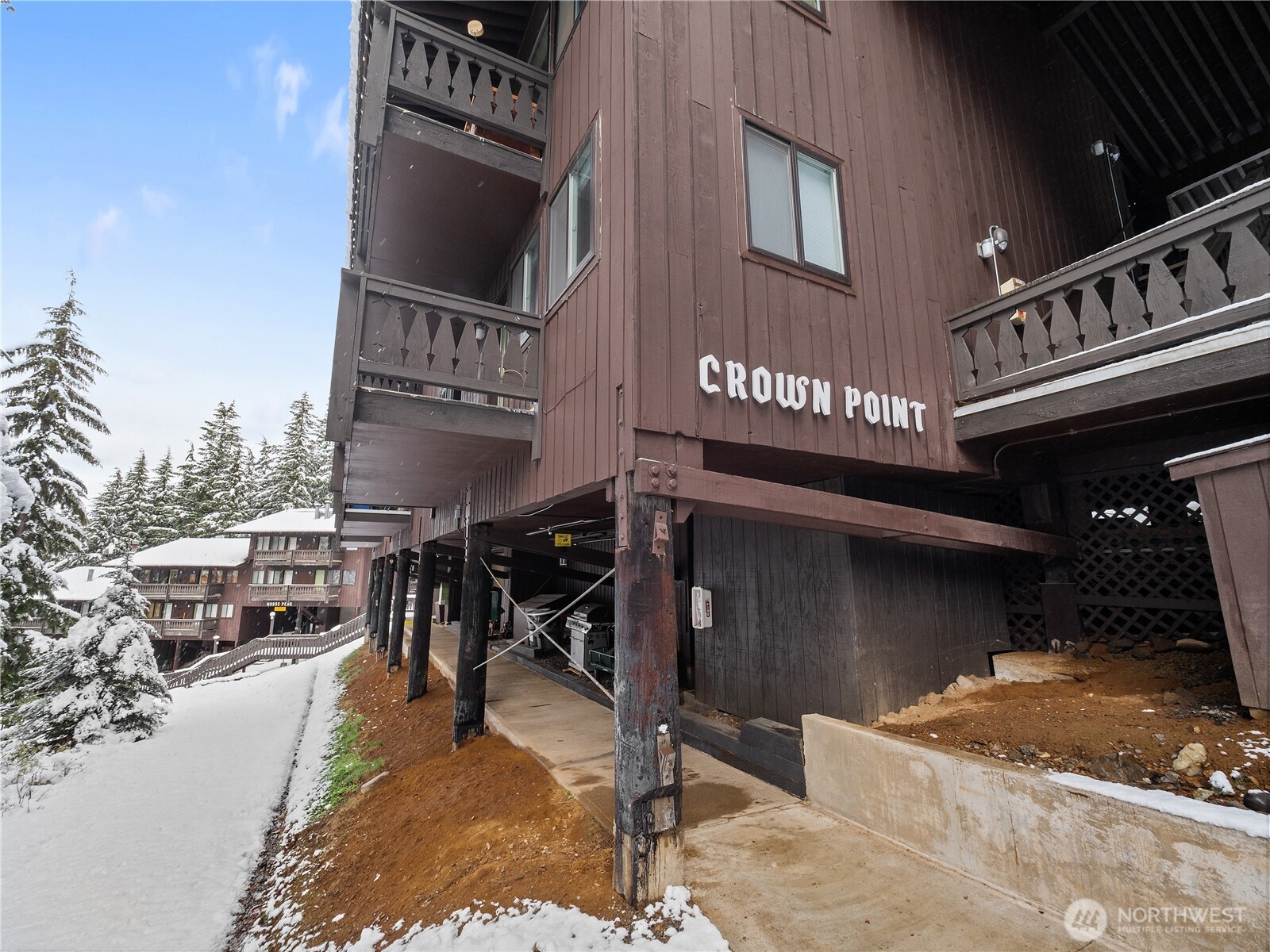 33613 E Crystal Mountain Boulevard #524, Enumclaw, WA 98022