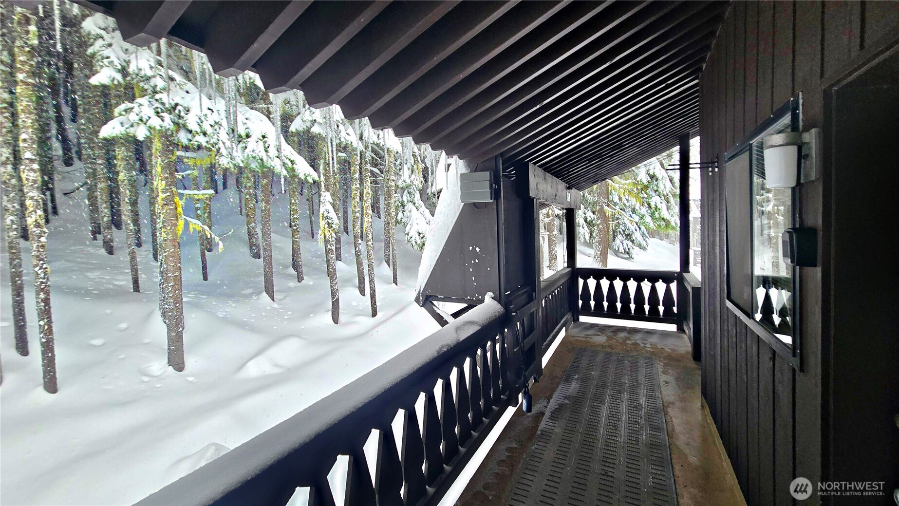 33613 E Crystal Mountain Boulevard #524, Enumclaw, WA 98022