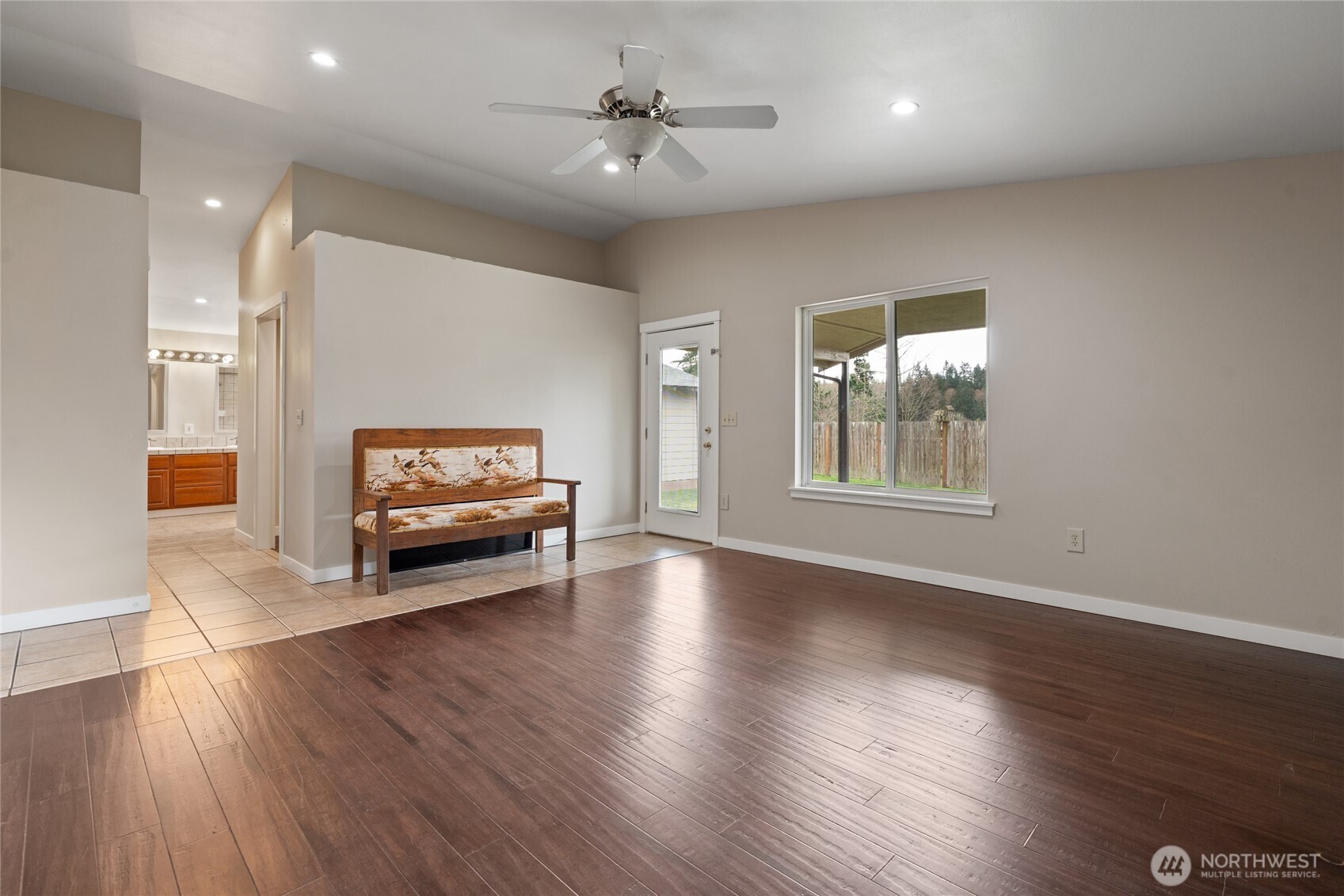 6408 366th Street Ct E , Eatonville, WA 98328