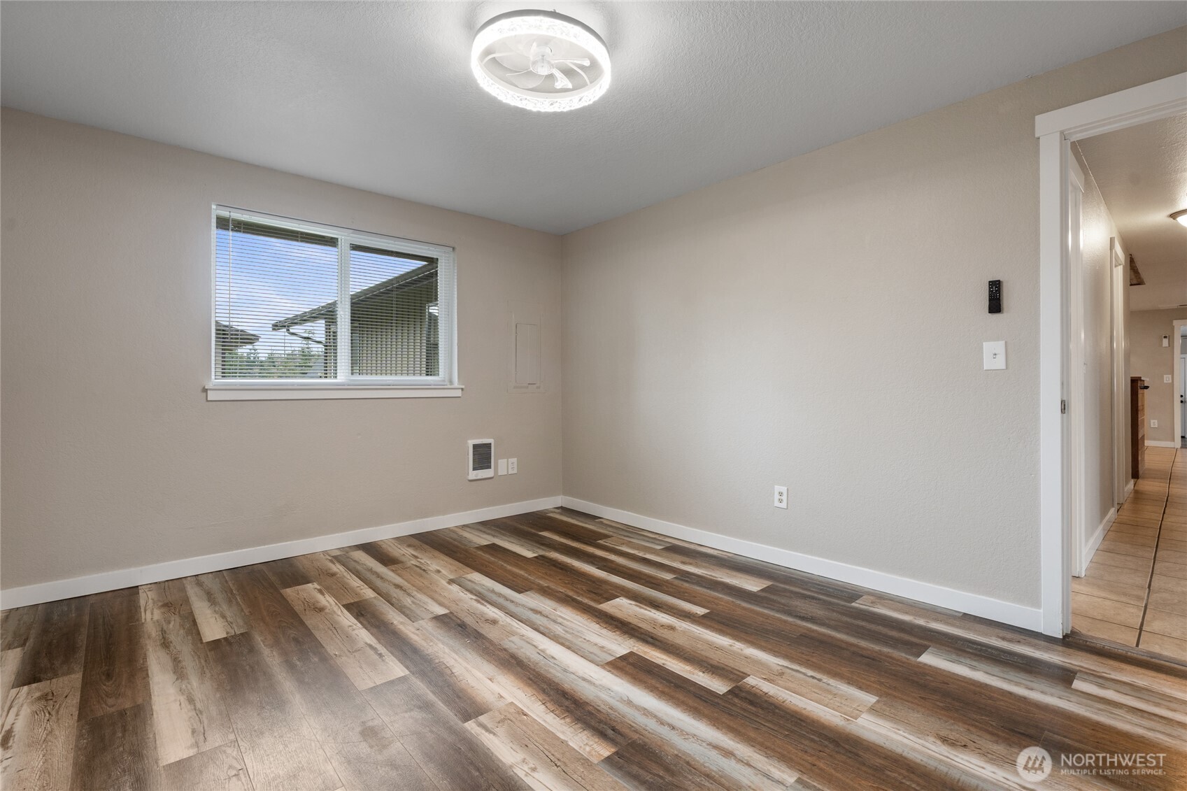 6408 366th Street Ct E , Eatonville, WA 98328