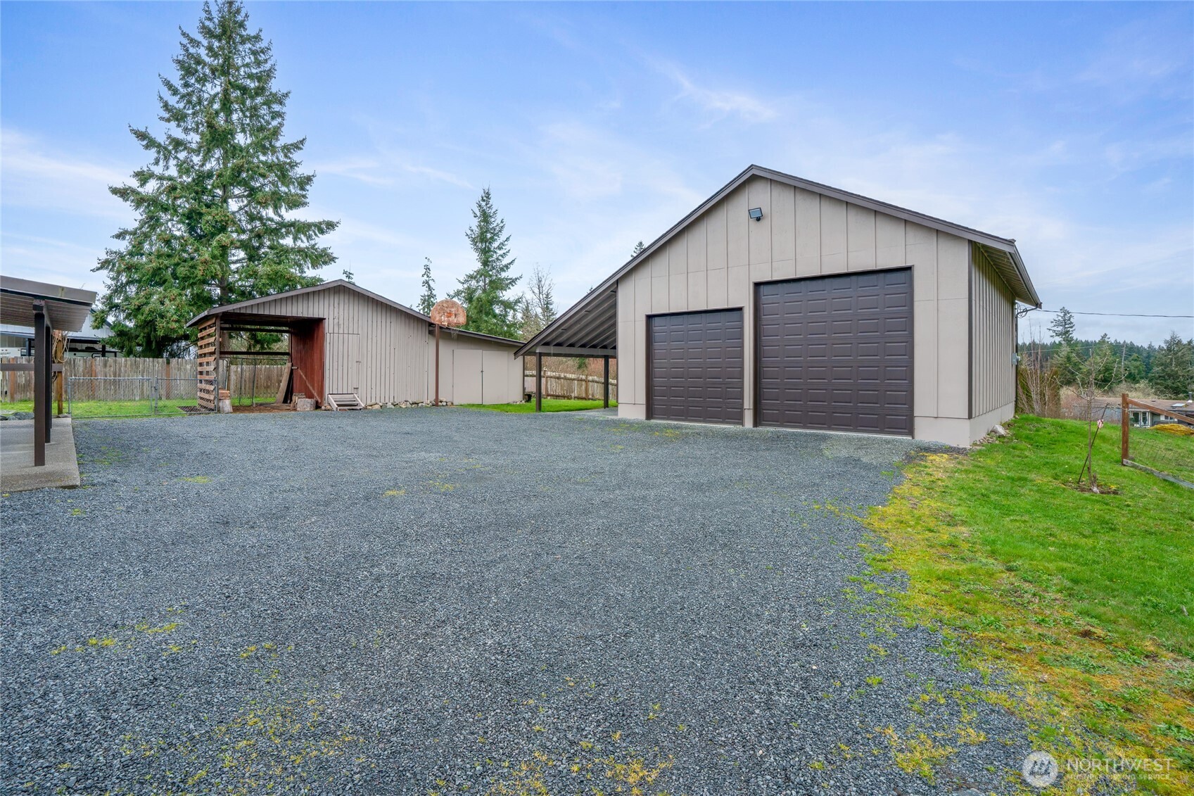 6408 366th Street Ct E , Eatonville, WA 98328
