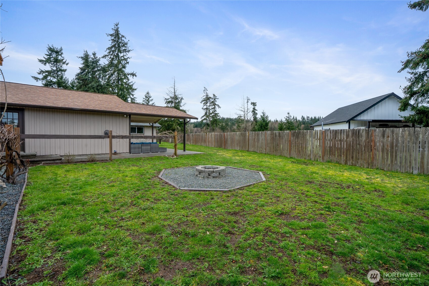 6408 366th Street Ct E , Eatonville, WA 98328