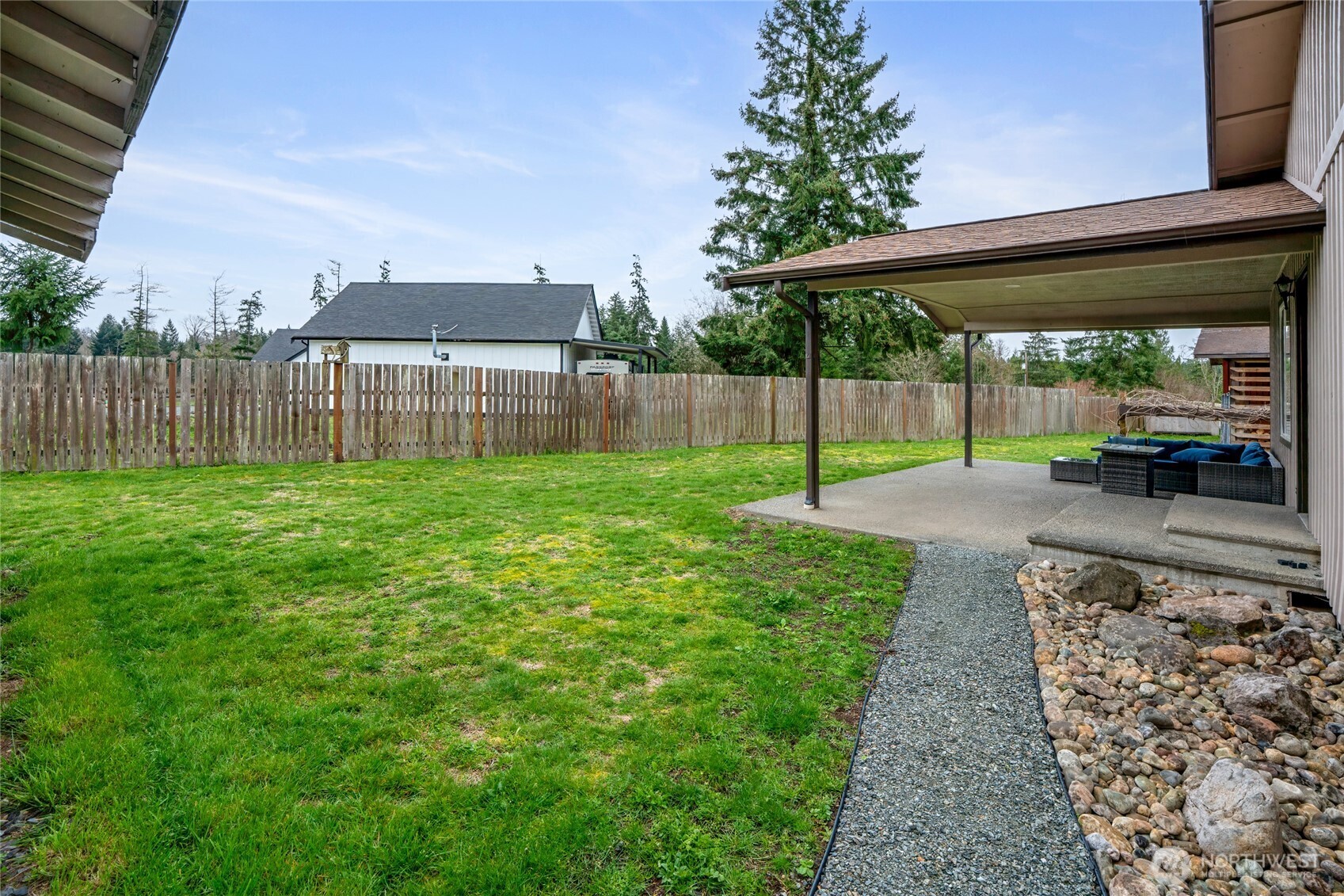 6408 366th Street Ct E , Eatonville, WA 98328