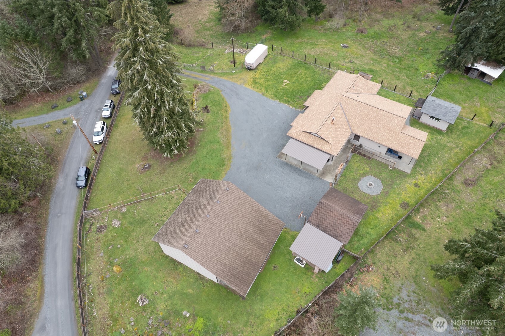 6408 366th Street Ct E , Eatonville, WA 98328