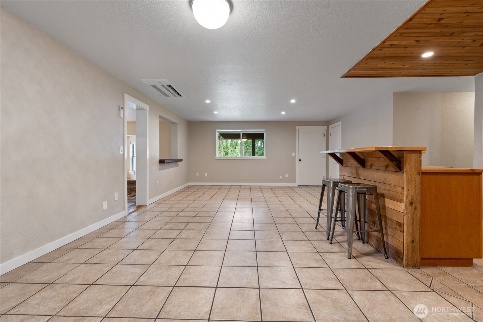 6408 366th Street Ct E , Eatonville, WA 98328