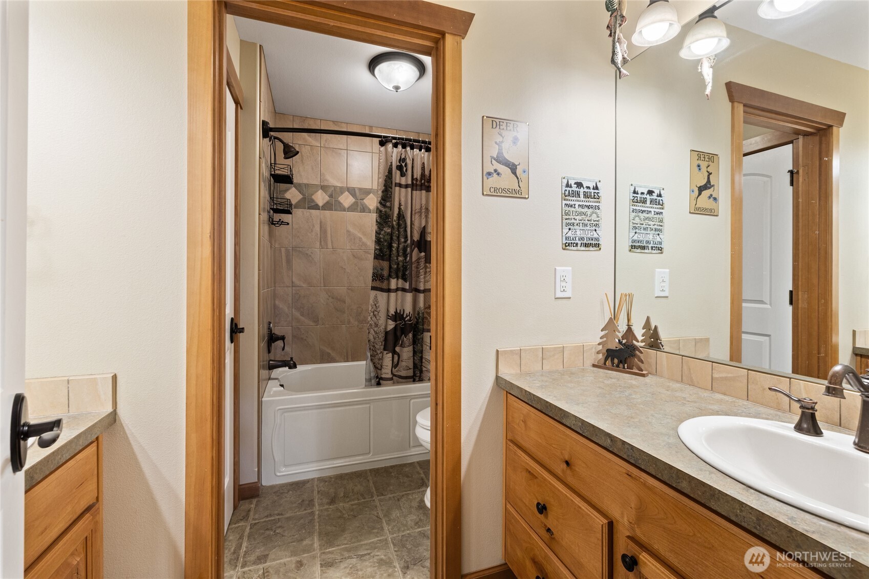 250 190 Revelstoke Road , Cle Elum, WA 98922-9636