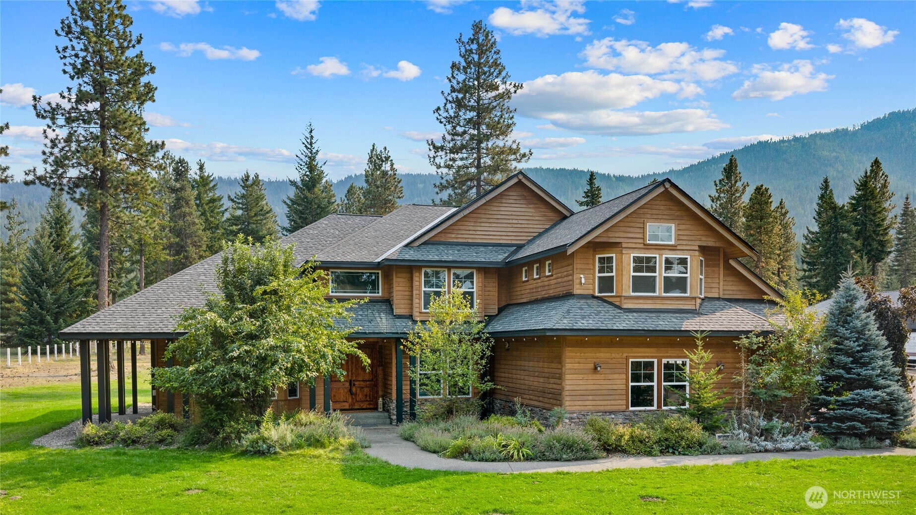 250 190 Revelstoke Road , Cle Elum, WA 98922-9636