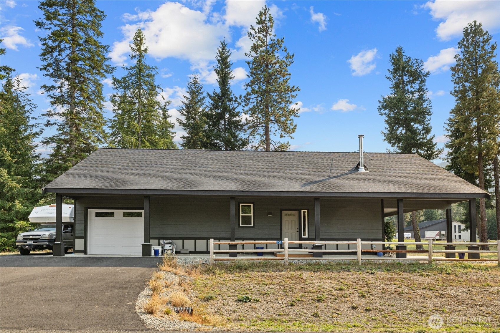 250 190 Revelstoke Road , Cle Elum, WA 98922-9636