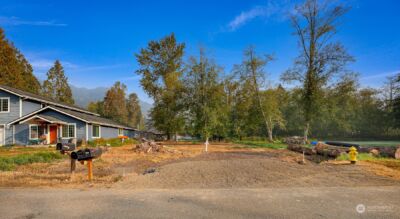 3026 Beaver Place , Sedro Woolley, WA 98284 - Photo 2