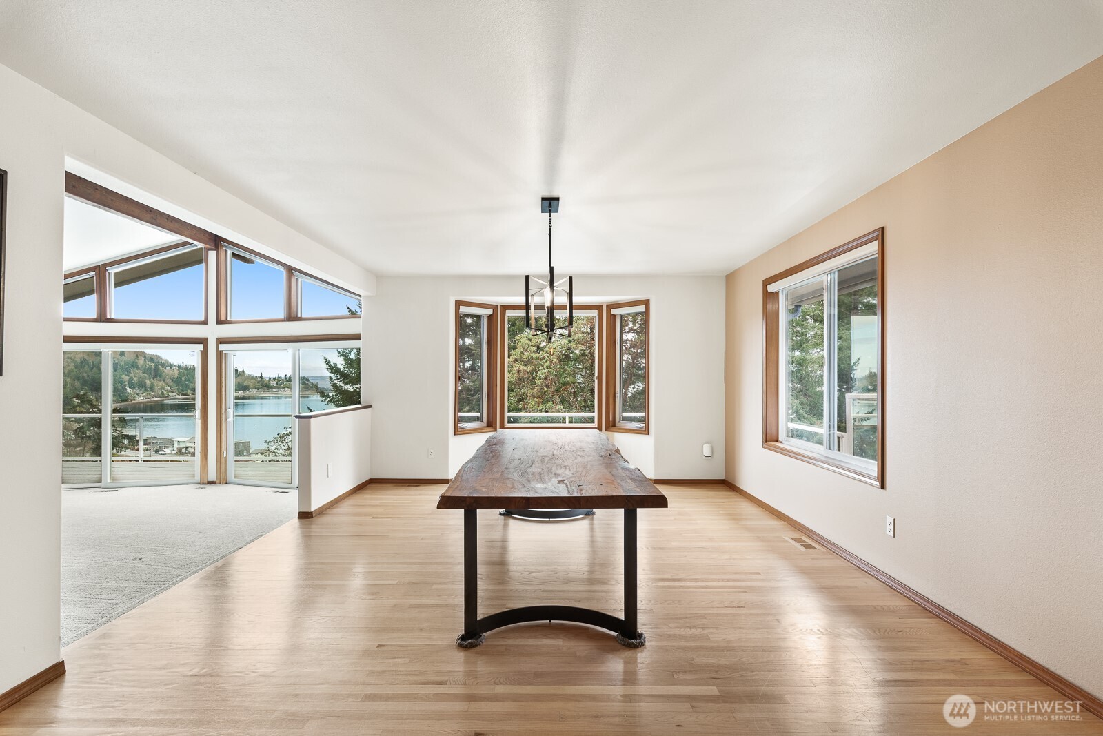 1107 Puesta Del Sol , Camano Island, WA 98282