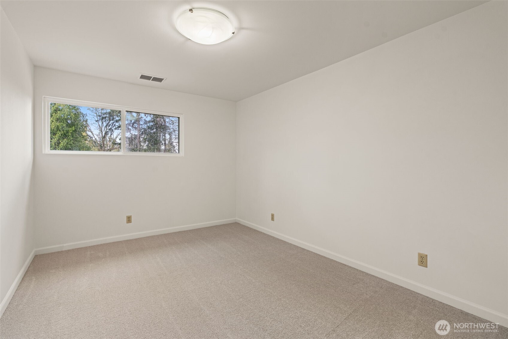 8615 184th Street SW, Edmonds, WA 98026