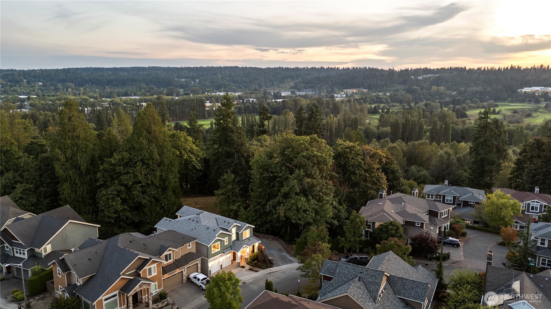 15419 NE 106th Street , Redmond, WA 98052