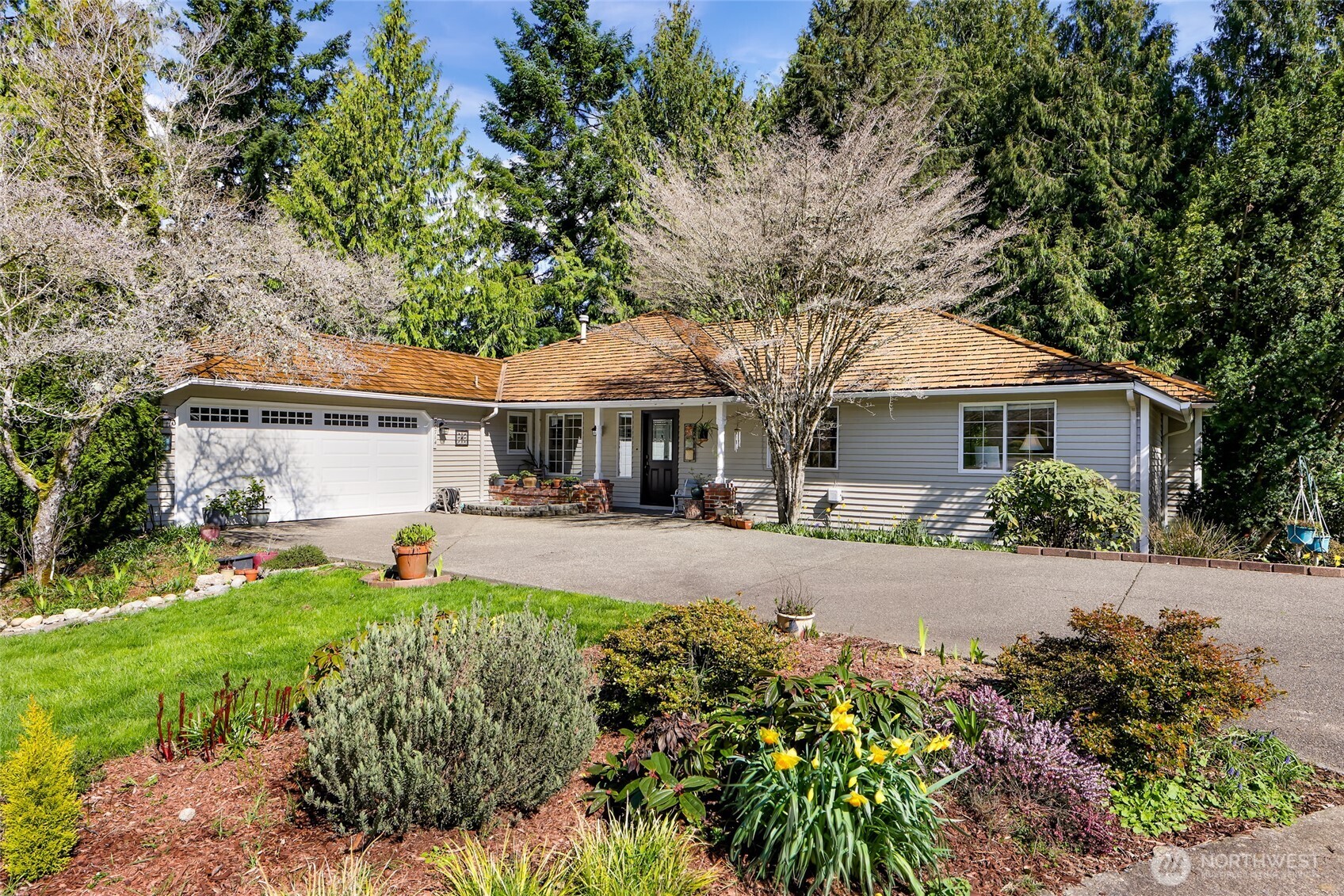20714 NE 43rd Street , Sammamish, WA 98074