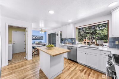 20714 NE 43rd Street , Sammamish, WA 98074 - Photo 11