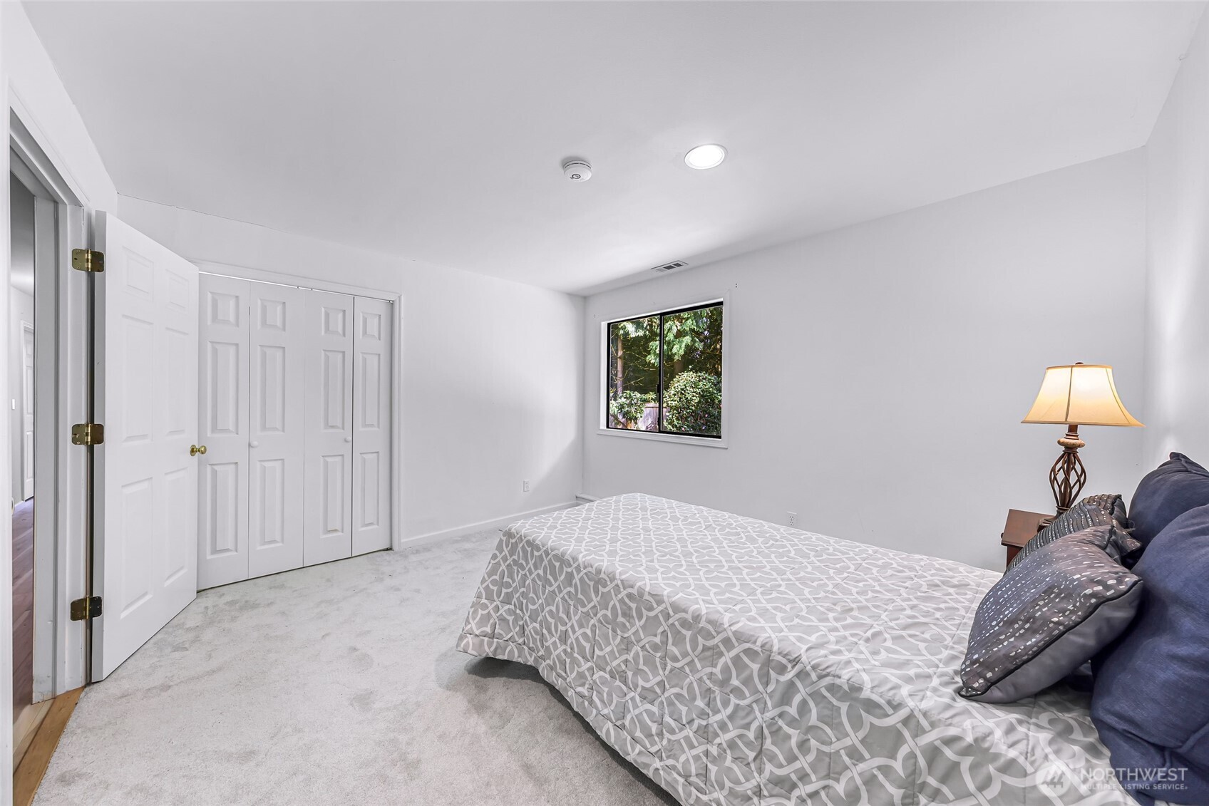 20714 NE 43rd Street , Sammamish, WA 98074