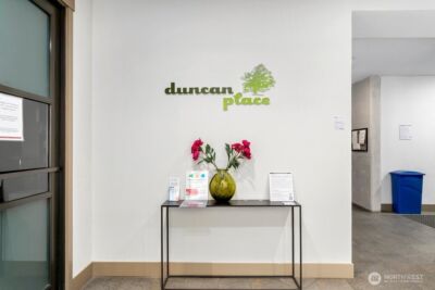 4547 8th Avenue NE #508, Seattle, WA 98105 - Photo 3