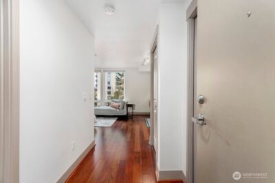 4547 8th Avenue NE #508, Seattle, WA 98105 - Photo 5