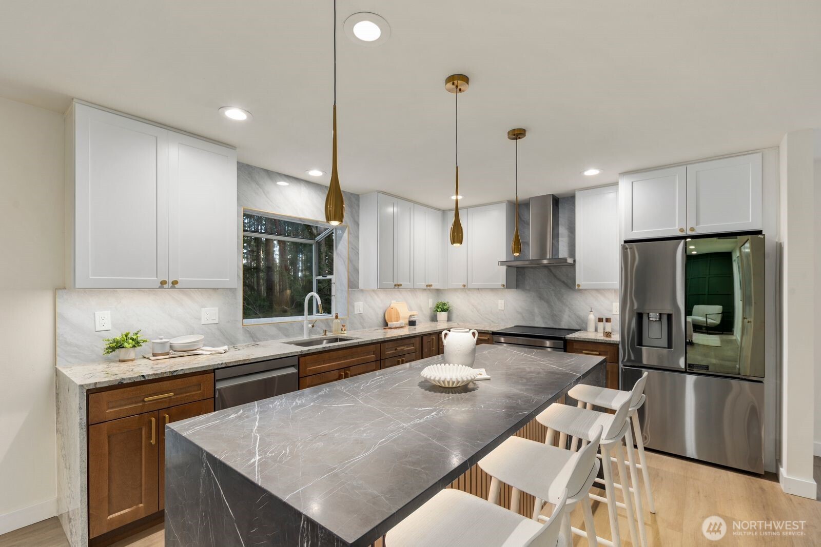 1182 SE Irish Court , Port Orchard, WA 98367-9655