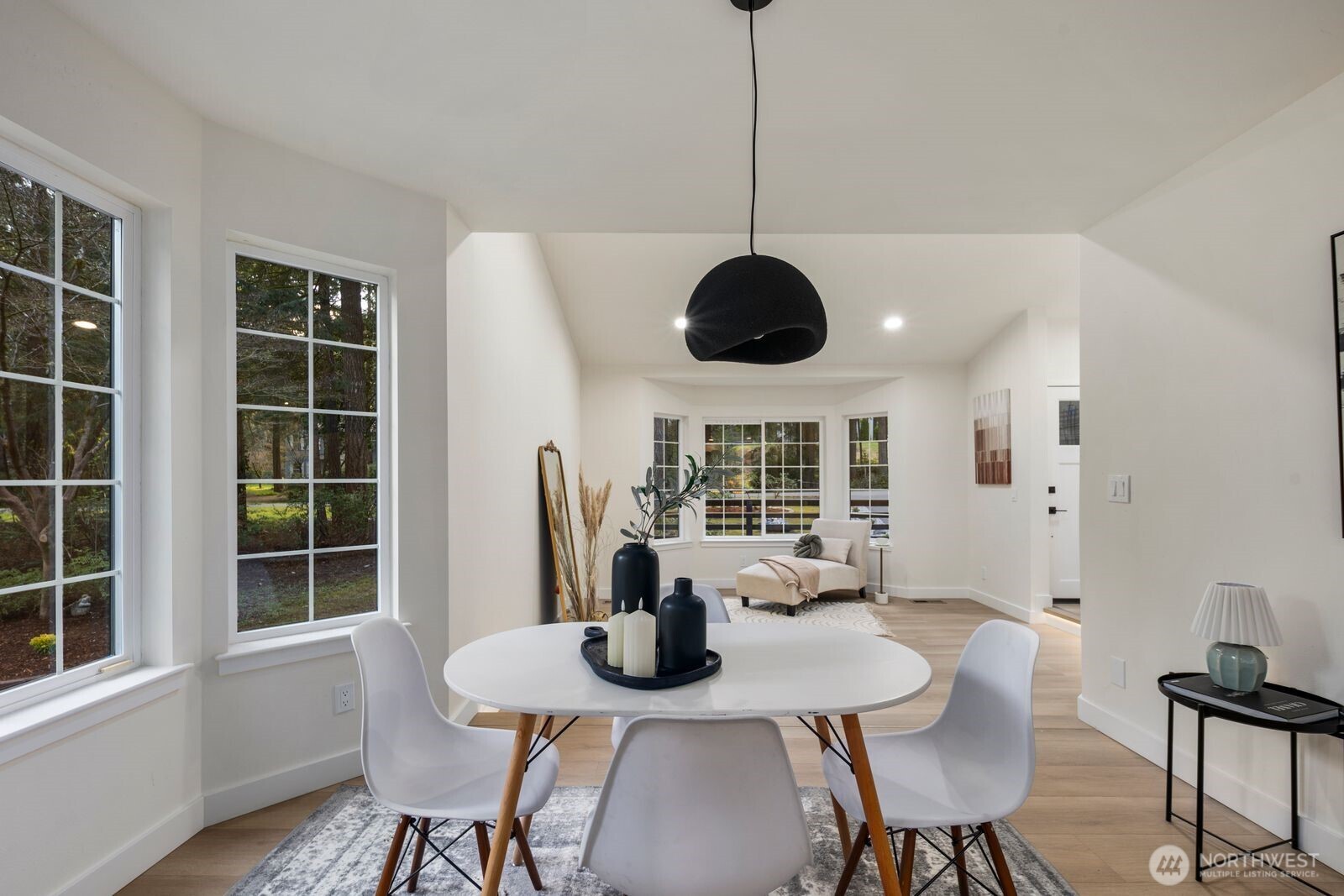 1182 SE Irish Court , Port Orchard, WA 98367-9655