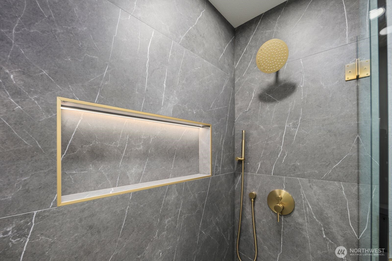 1182 SE Irish Court , Port Orchard, WA 98367-9655