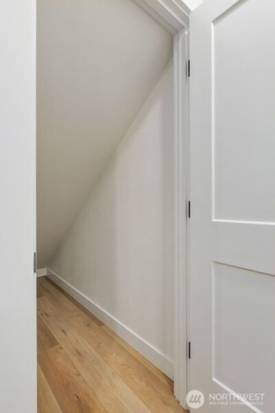 8508 1st Avenue NE, Seattle, WA 98115 - Photo 16