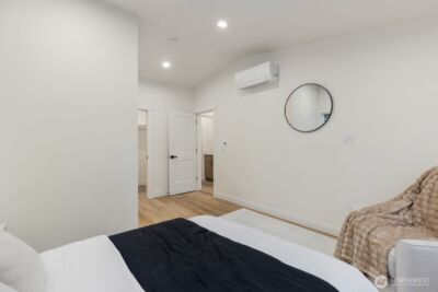 8508 1st Avenue NE, Seattle, WA 98115 - Photo 23