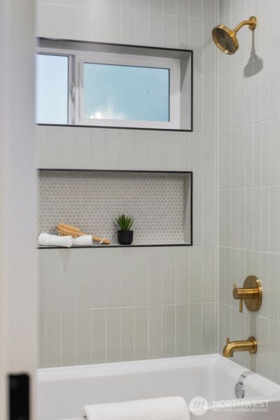 8508 1st Avenue NE, Seattle, WA 98115 - Photo 33