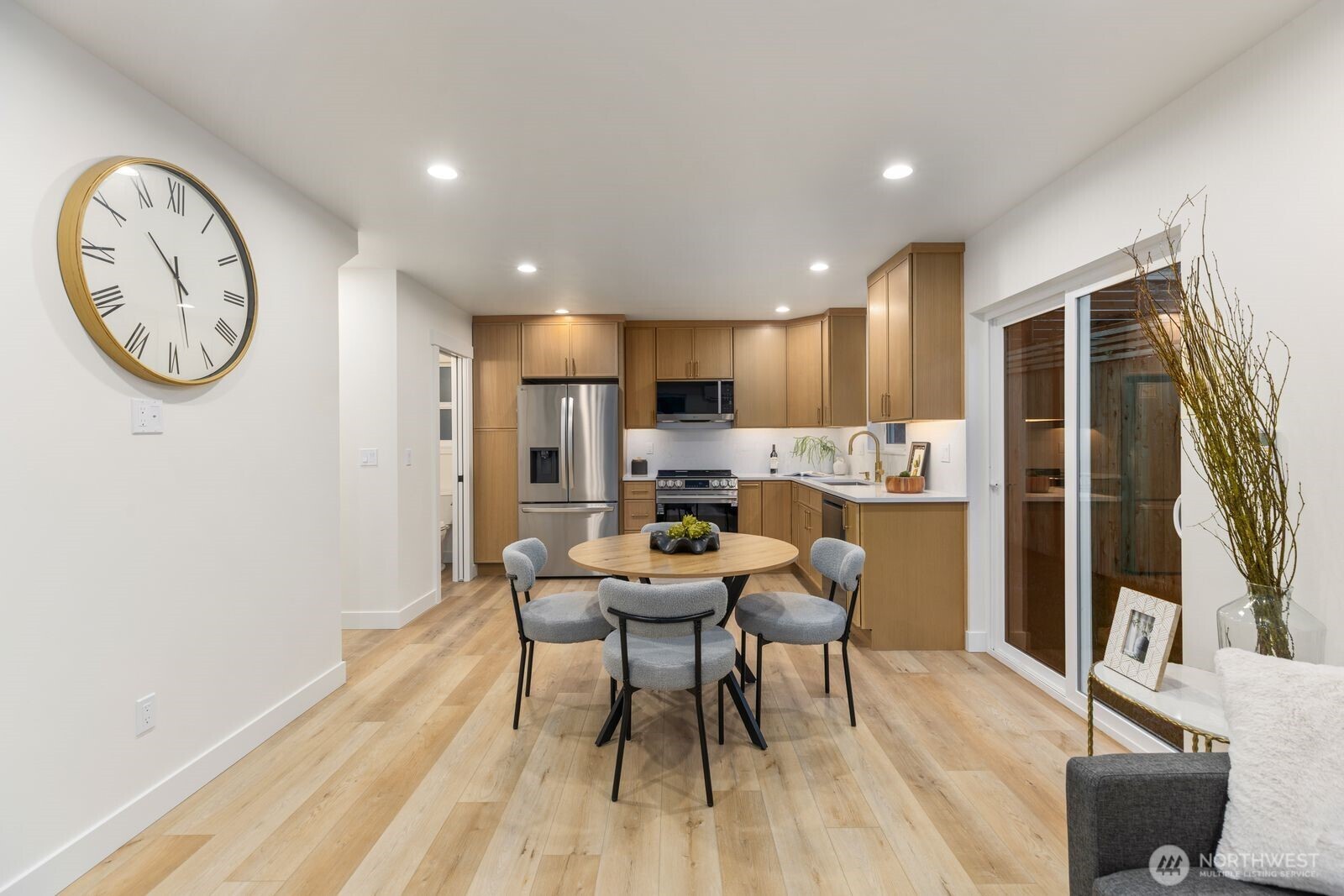 8508 1st Avenue NE, Seattle, WA 98115