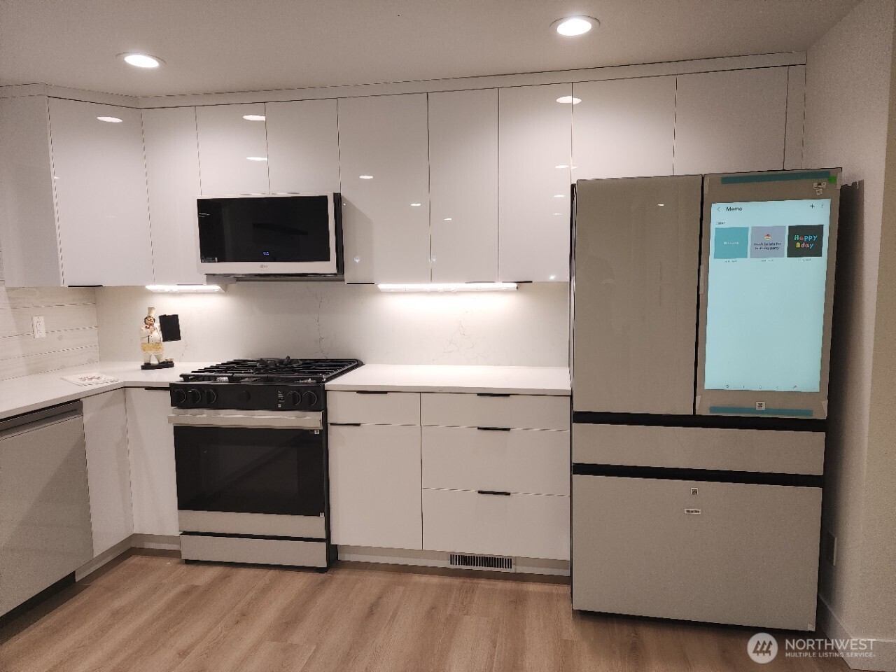 3008 Scenic Drive SE, Auburn, WA 98023