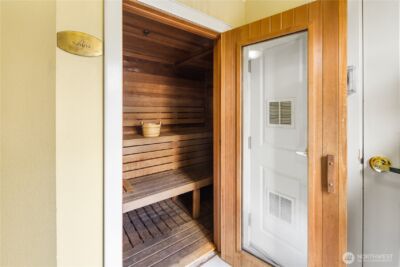 1519 NW 57th Street , Seattle, WA 98107 - Photo 32