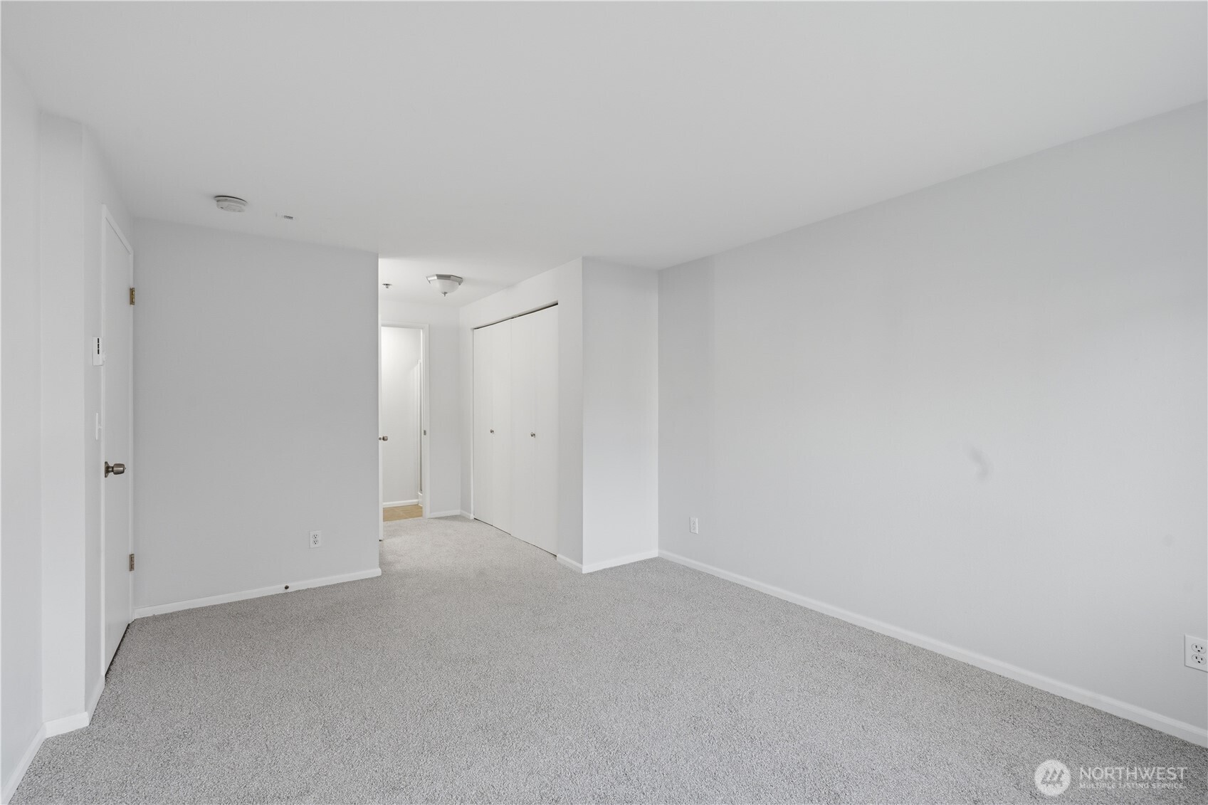 975 NE Aberdeen Ave #F308, Renton, WA 98056