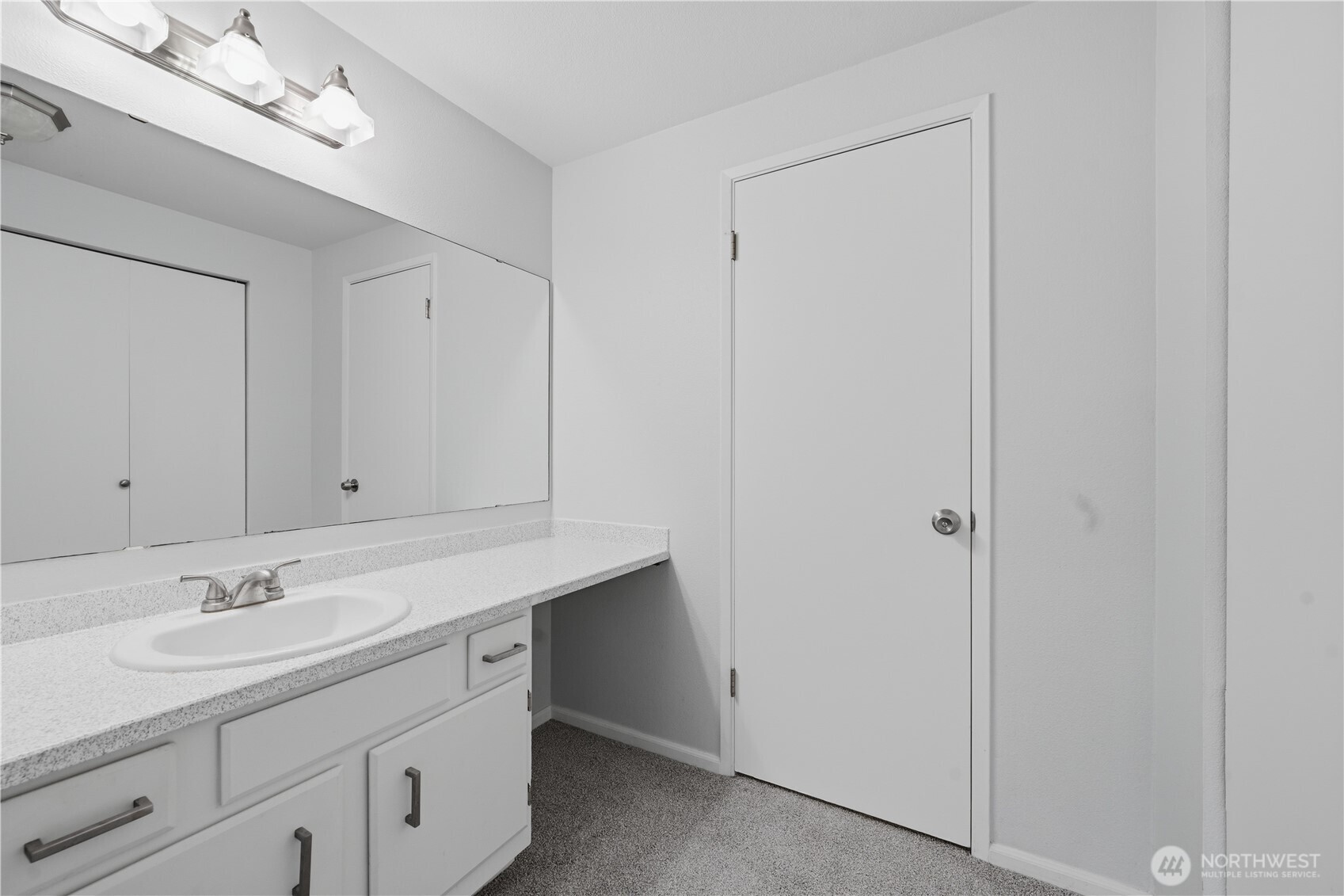 975 NE Aberdeen Ave #F308, Renton, WA 98056