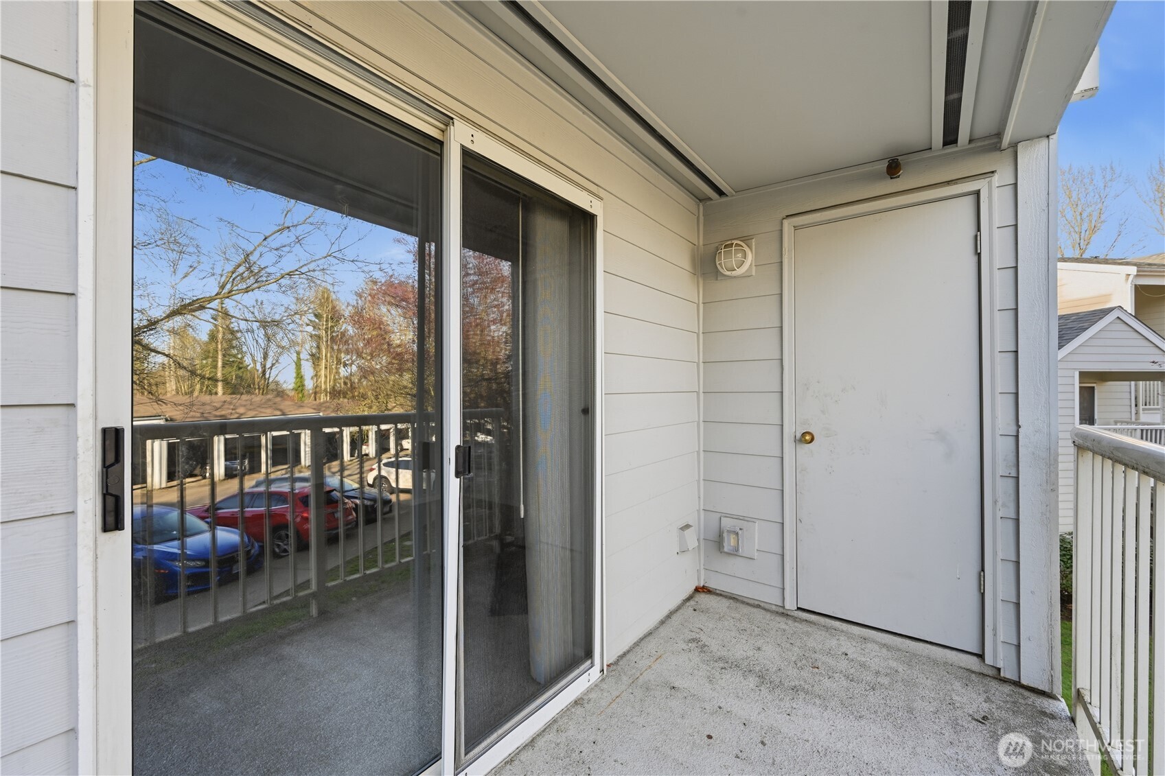 975 NE Aberdeen Ave #F308, Renton, WA 98056