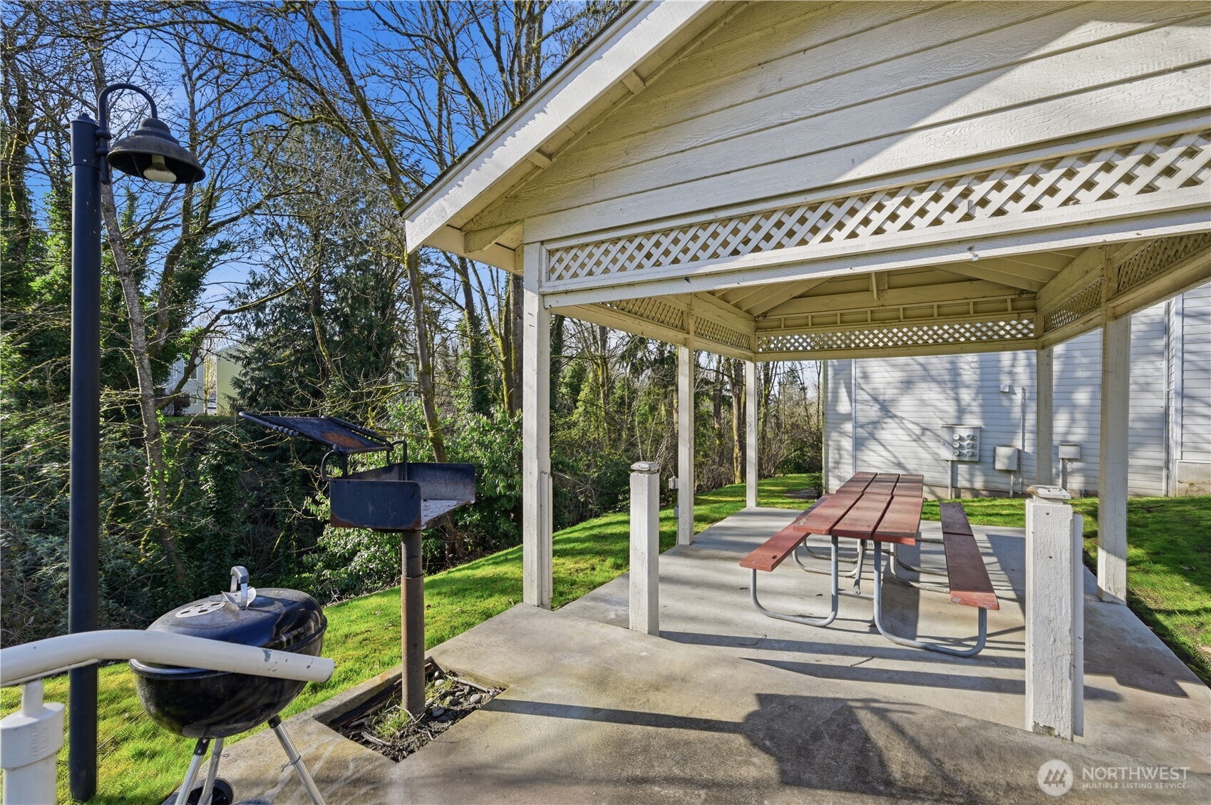 975 NE Aberdeen Ave #F308, Renton, WA 98056