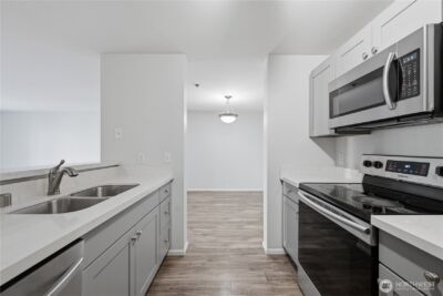 975 NE Aberdeen Ave #F308, Renton, WA 98056 - Photo 9