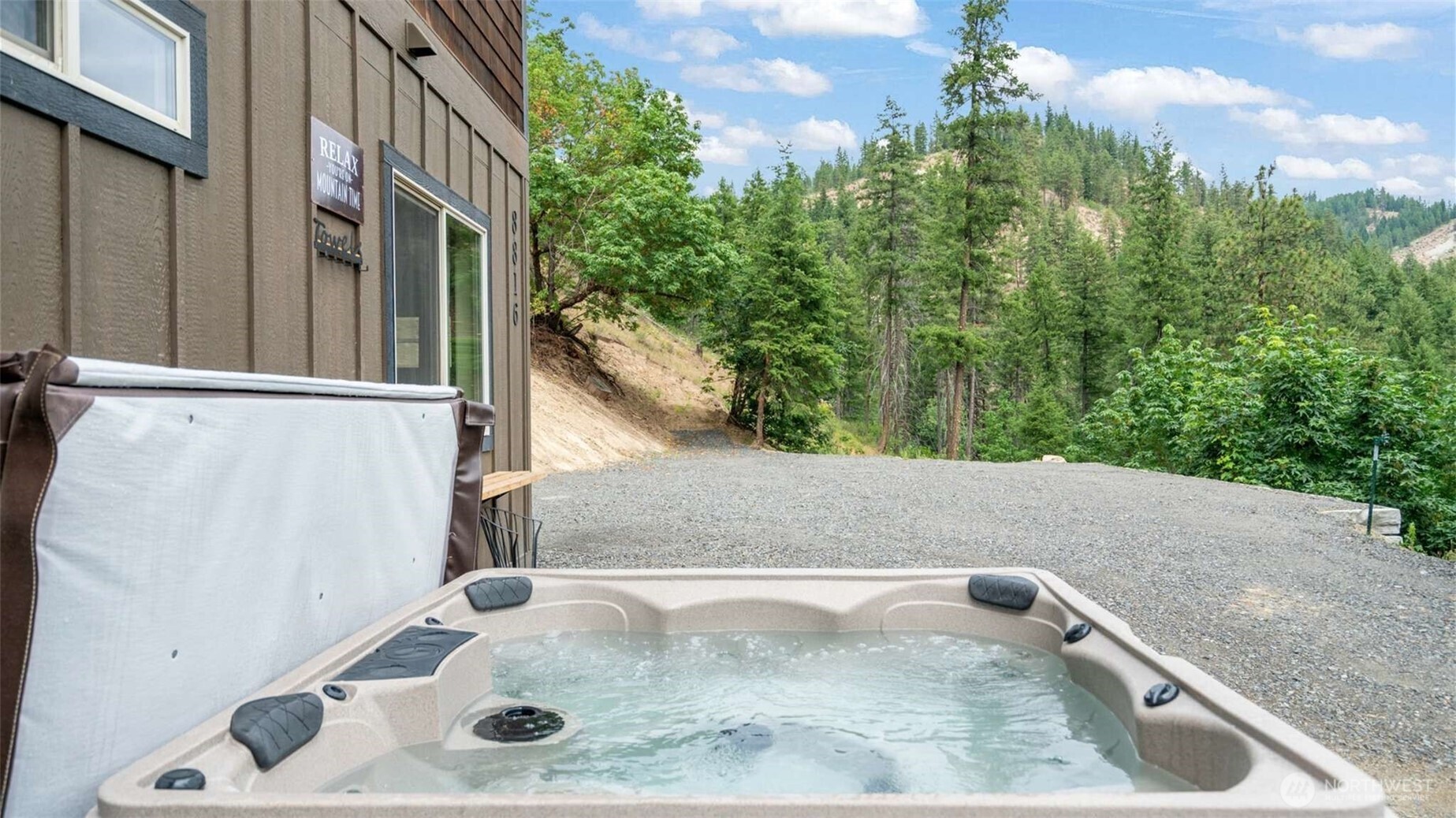 8816 Derby Canyon Road , Peshastin, WA 98847