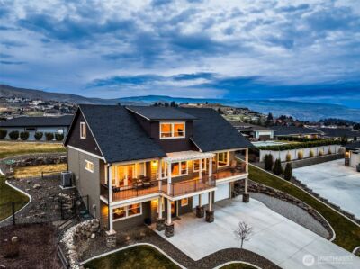 852 Sage Crest Drive , Wenatchee, WA 98801