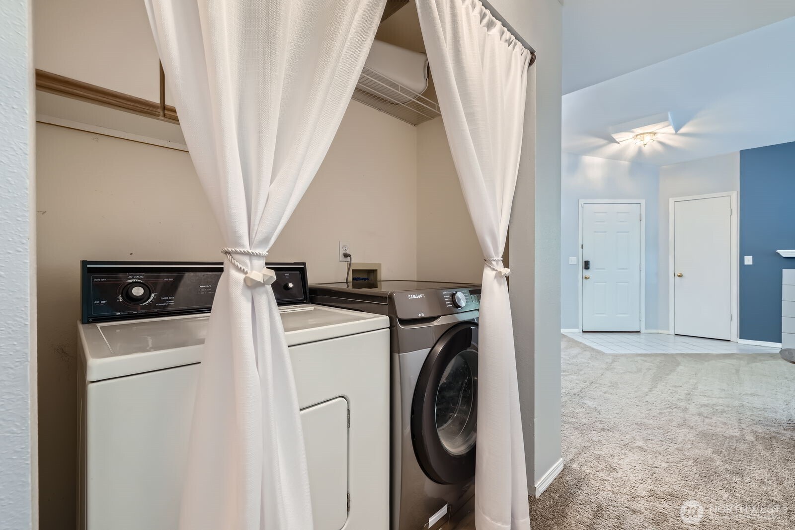 9210 Market Place #F202, Lake Stevens, WA 98258