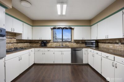8507 NE Hillcrest Drive , Moses Lake, WA 98837 - Photo 13