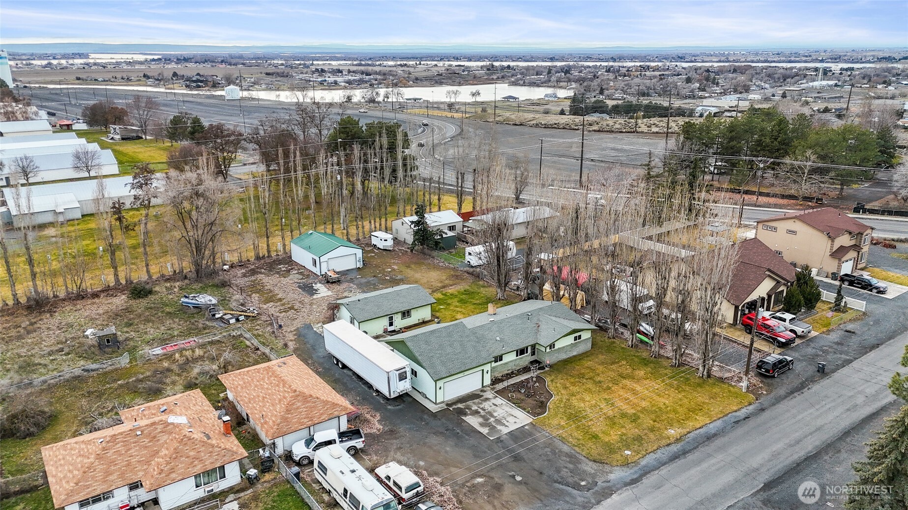 8507 NE Hillcrest Drive , Moses Lake, WA 98837