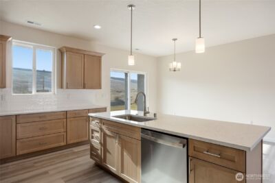 8383 Desert Greens Loop SE, Othello, WA 99344 - Photo 16