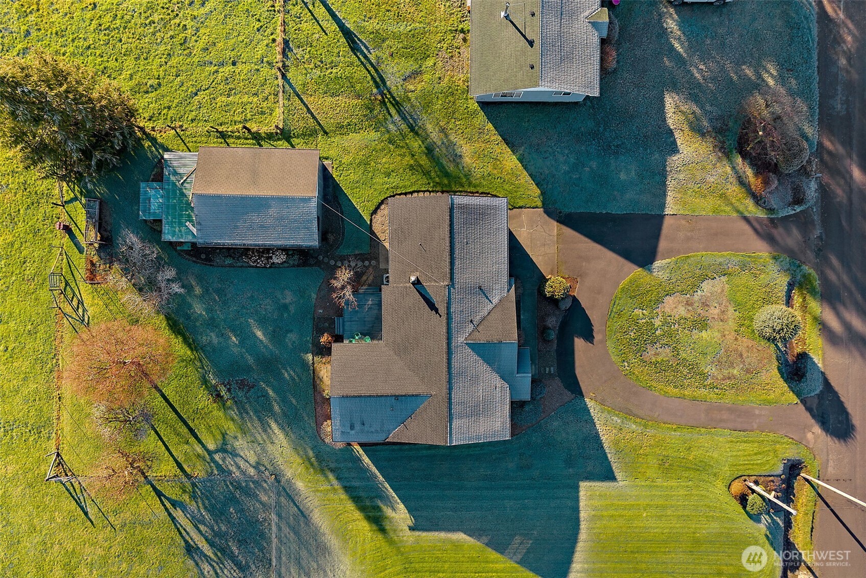 1655 Wheaton Street , Raymond, WA 98577