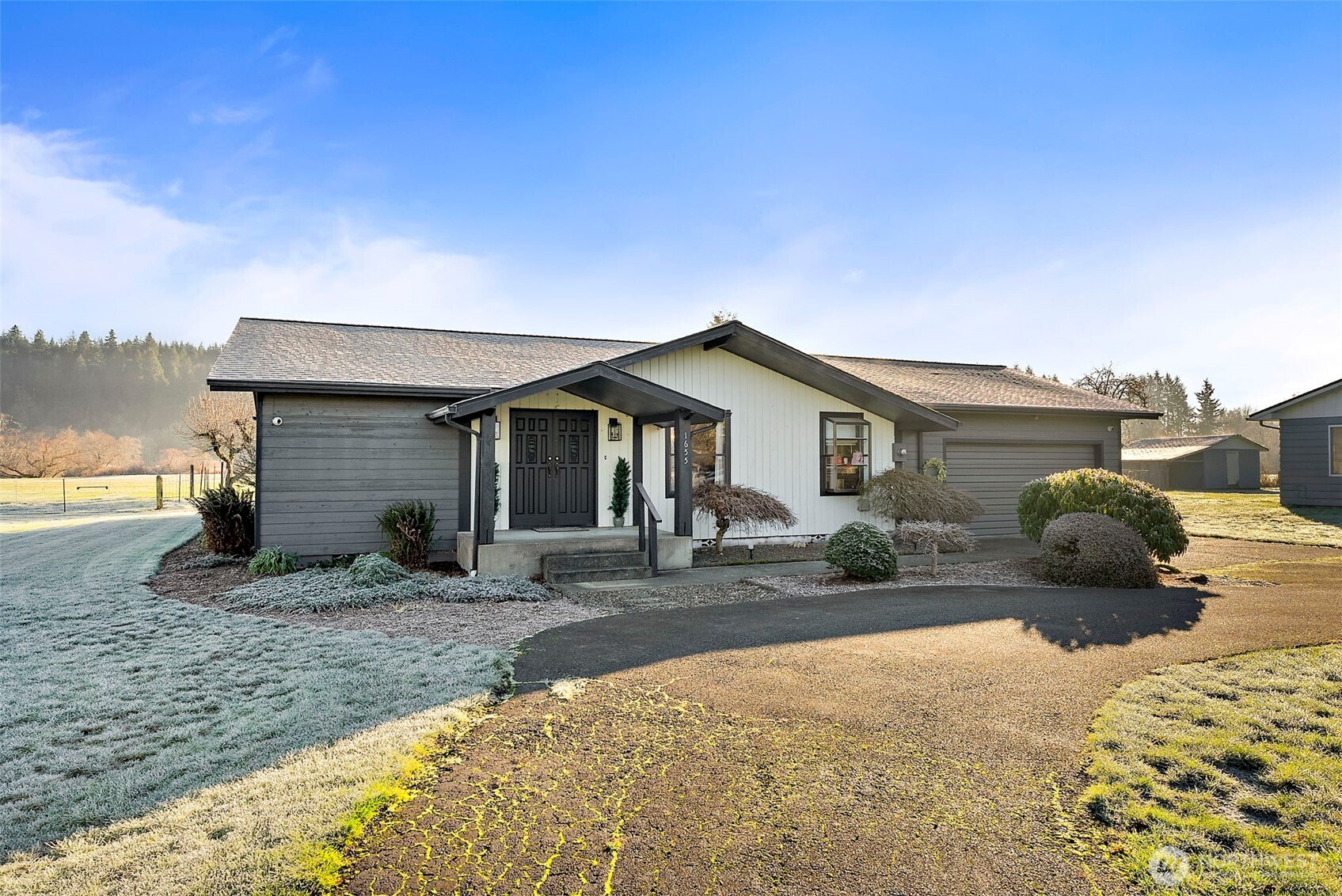 1655 Wheaton Street , Raymond, WA 98577