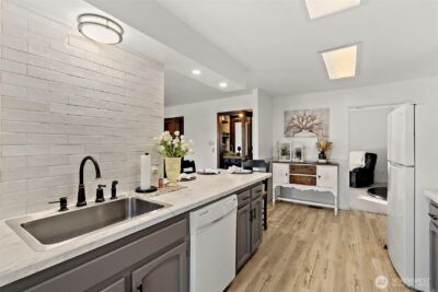 1655 Wheaton Street , Raymond, WA 98577 - Photo 8