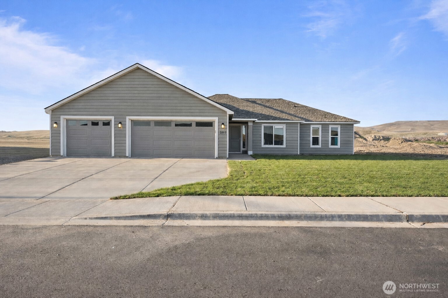 8391 Desert Greens Loop SE, Othello, WA 99344